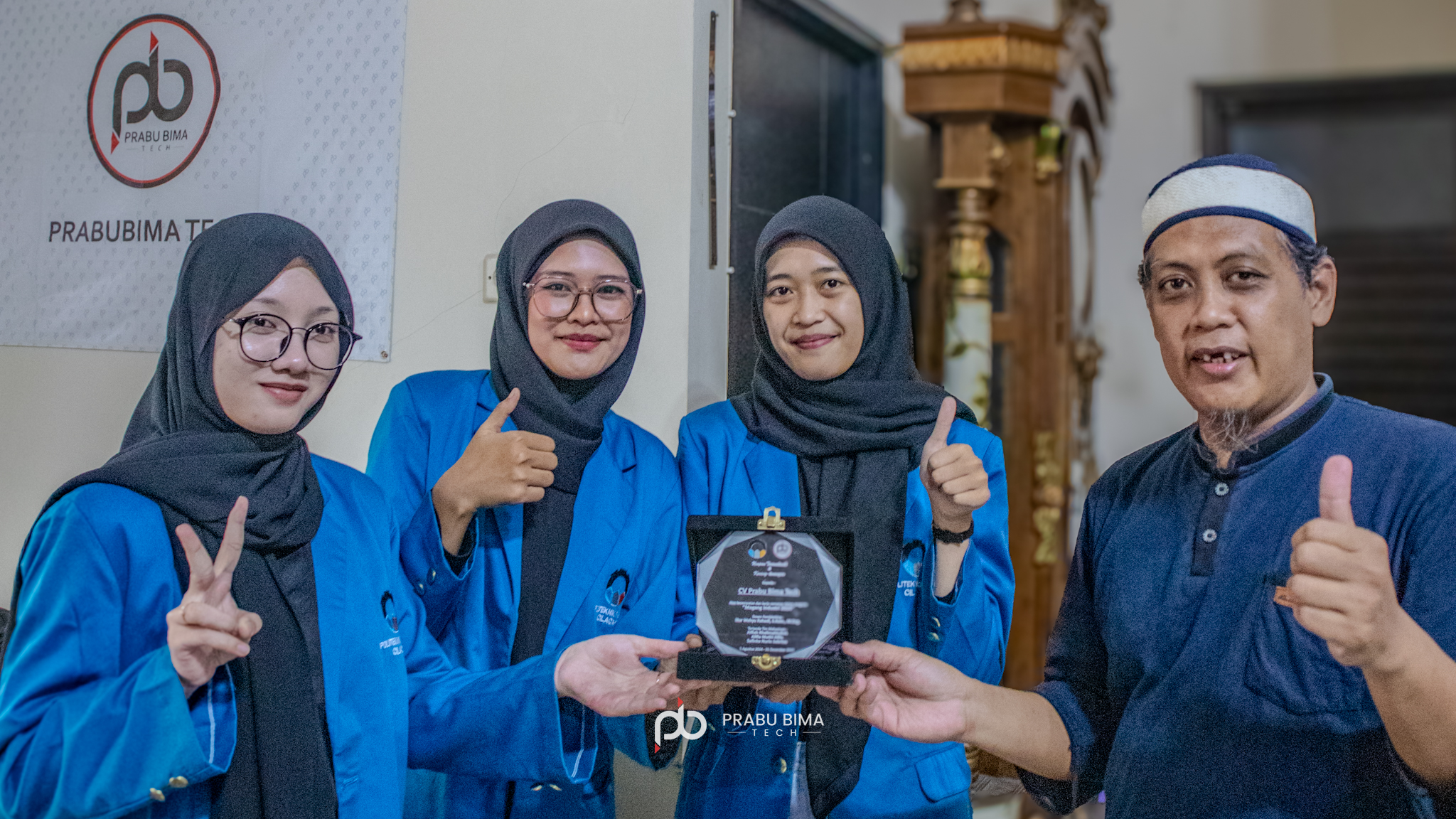 Presentasi Peserta Magang dari Politeknik Negeri Cilacap di Prabu Bima Tech